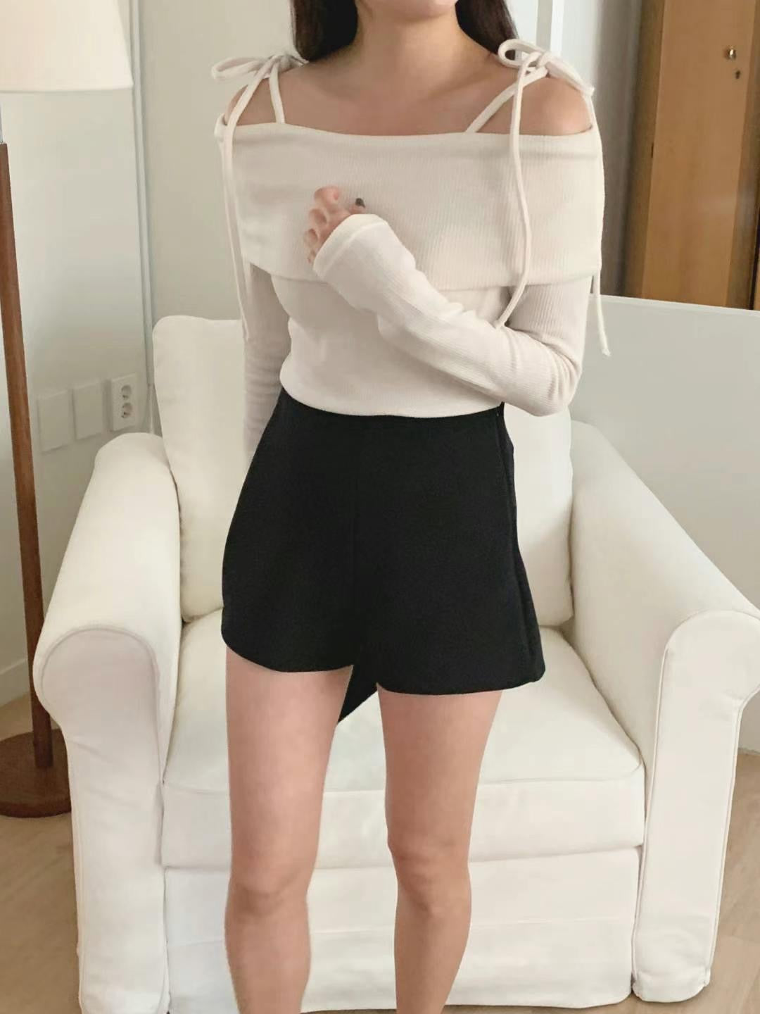 Tied-Off Shoulder Knit Top