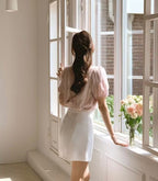 柔和蕾絲波浪上衣