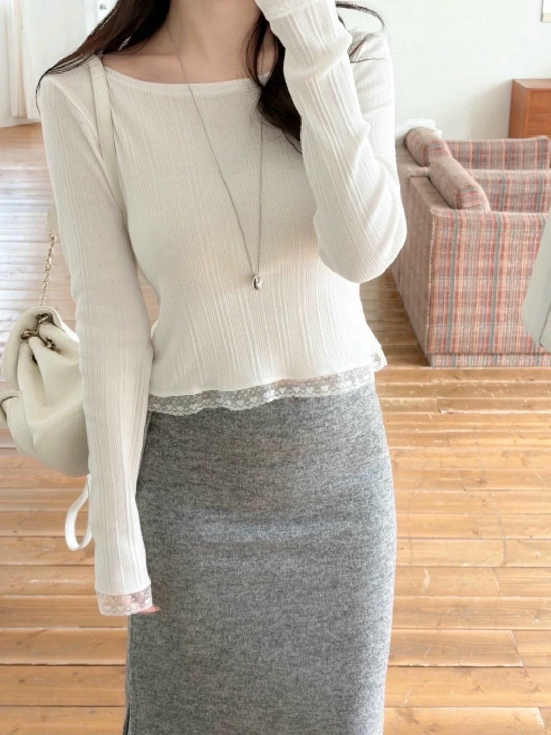 心形蕾絲坑紋上衣