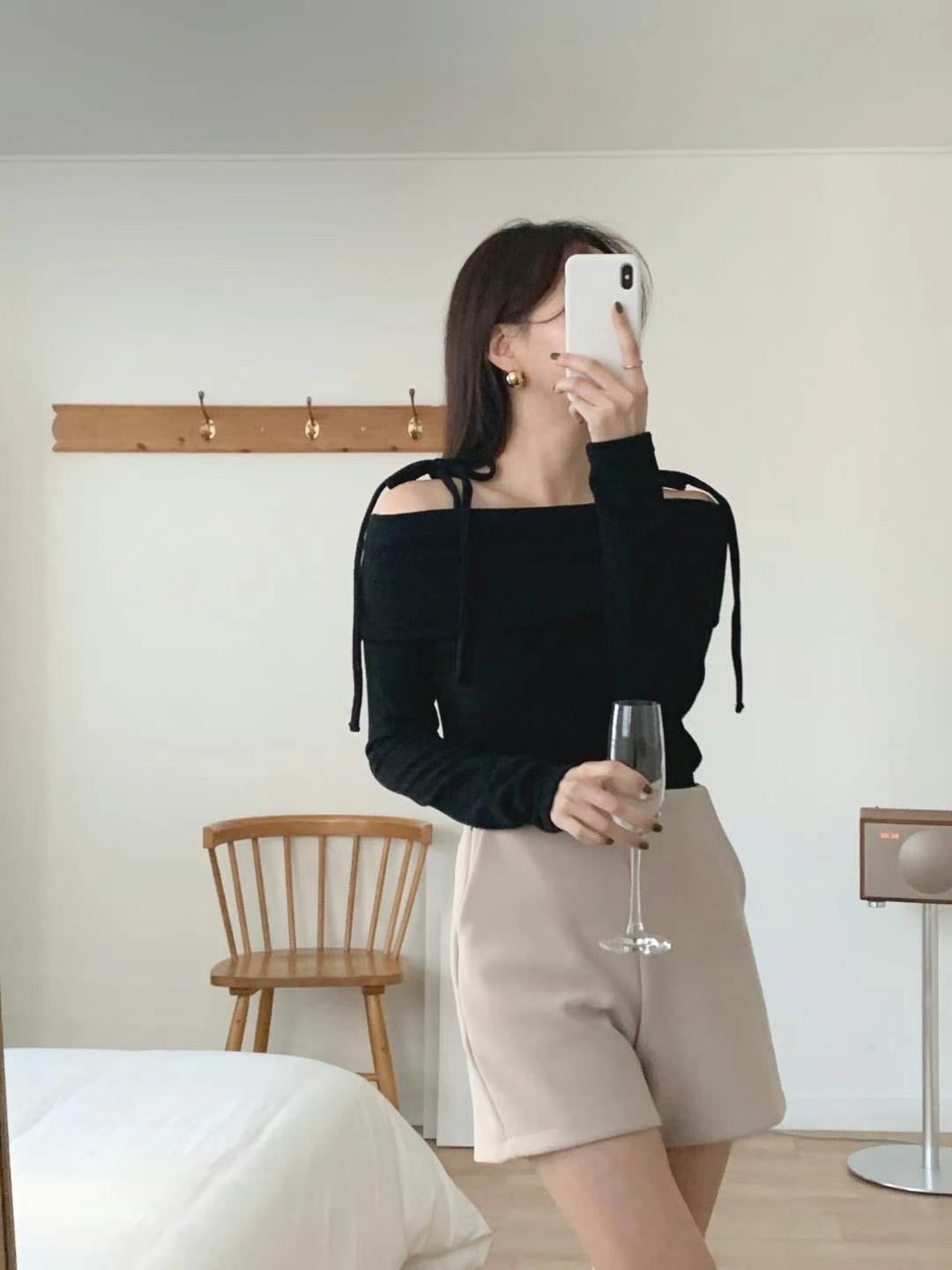 Tied-Off Shoulder Knit Top