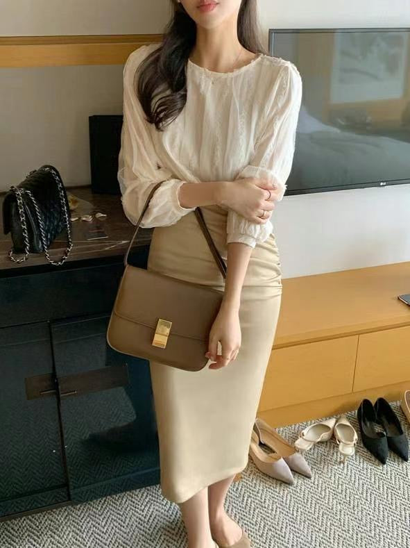 Simple lace solid color top